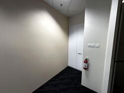 PLUS (D1), Office #556235791